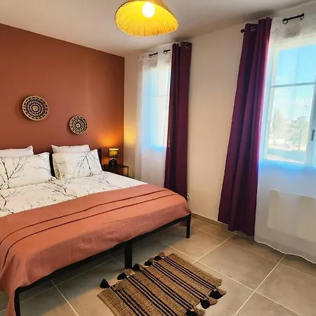 Maison Des Vignes, Climatisee Avec Menage, Draps Et Serviettes Inclus * Tabanac