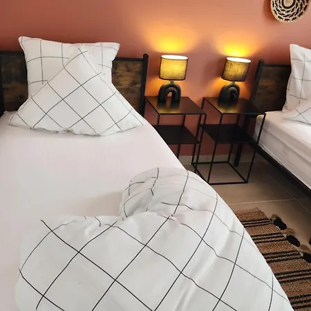 Maison Des Vignes, Climatisee Avec Menage, Draps Et Serviettes Inclus Semesterbostad *