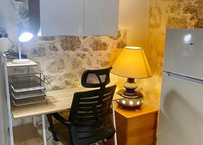 Feriehus Maison Des Vignes Avec Menage, Draps Et Serviettes Inclus Tabanac