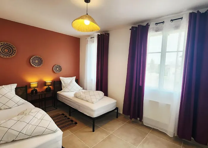 Maison Des Vignes, Climatisee Avec Menage, Draps Et Serviettes Inclus *