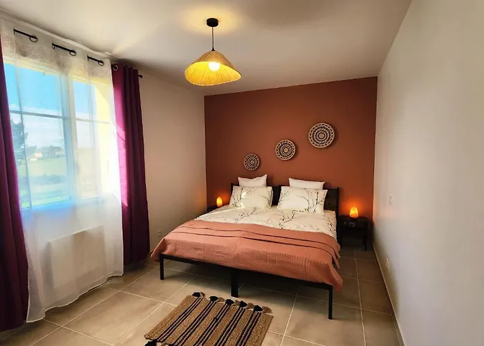 Maison Des Vignes, Climatisee Avec Menage, Draps Et Serviettes Inclus Tatil Evi Tabanac